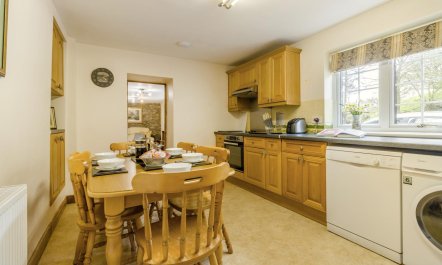 3 Bed in Llanidloes 2
