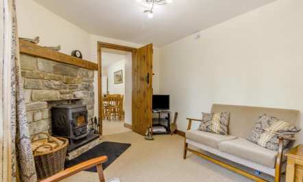 3 Bed in Llanidloes 3