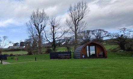 1 Bed in Tyn-y-Groes