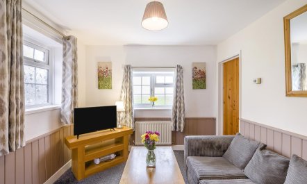 2 Bed in Hunston 5