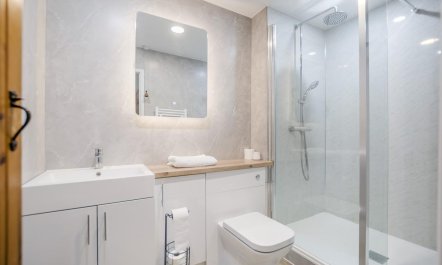 2 Bed in Hunston 7