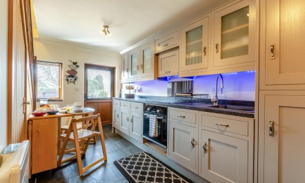 1 Bed in Piltdown 3
