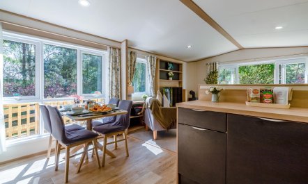 2 Bed in Weybourne 8