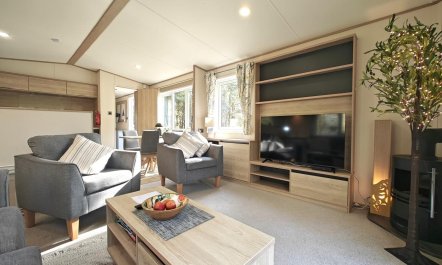 2 Bed in Weybourne