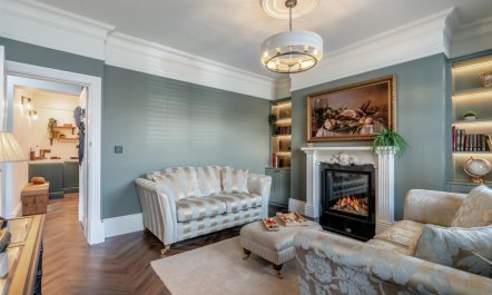 3 Bed in Holmfirth 2