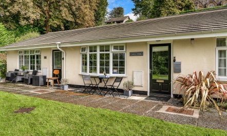 2 Bed in Windermere