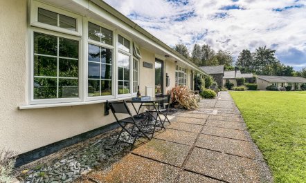 2 Bed in Windermere 9