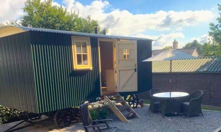 1 Bed in Castleton 1