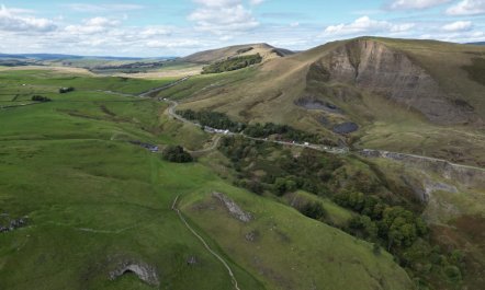 1 Bed in Castleton 8