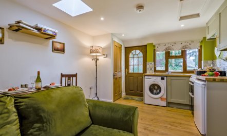 1 Bed in Plaitford 6