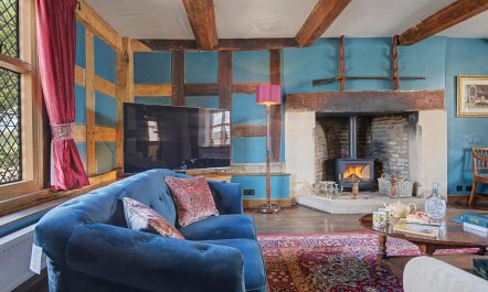 6 Bed in Storridge 6