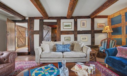 6 Bed in Storridge 3
