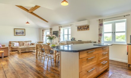 2 Bed in Old Hall Green