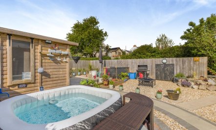 5 Bed in Kidwelly