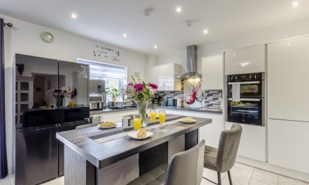 5 Bed in Kidwelly 8