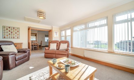 3 Bed in Port William 9