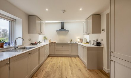 2 Bed in Glassonby 2