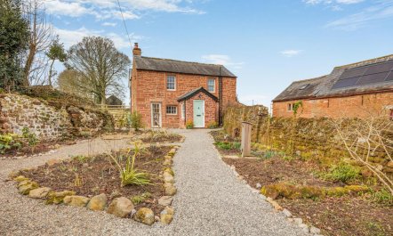 2 Bed in Glassonby