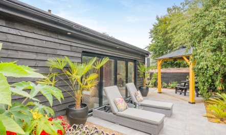 4 Bed in Whissonsett 1