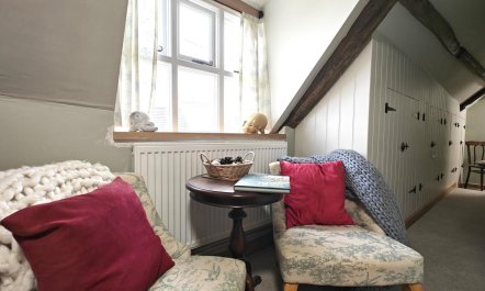 4 Bed in Whissonsett 9