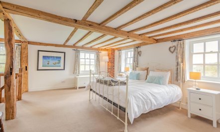 6 Bed in Hadlow Down 8