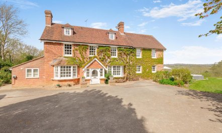 6 Bed in Hadlow Down