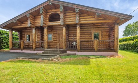 2 Bed in Groesffordd Marli