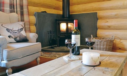 2 Bed in Groesffordd Marli 2
