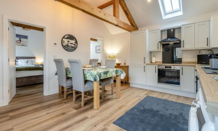 2 Bed in Northwood