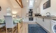 2 Bed in Northwood 7