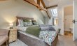 2 Bed in Northwood 9