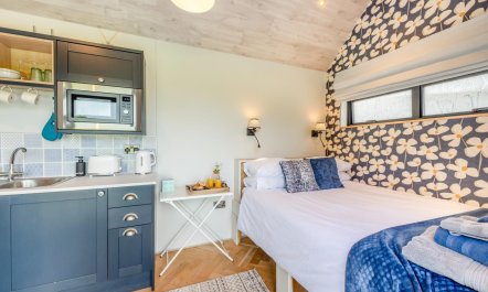 1 Bed in Woodbury Salterton 2