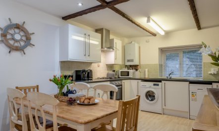 3 Bed in Shanklin 8