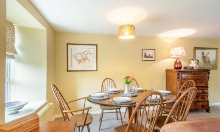 3 Bed in Coldstream 5