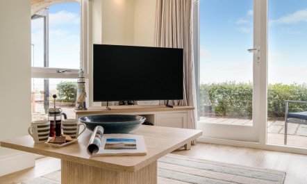 2 Bed in Seahouses 3