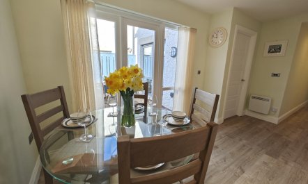 2 Bed in Seahouses 9