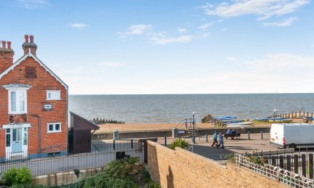 2 Bed in Whitstable 6