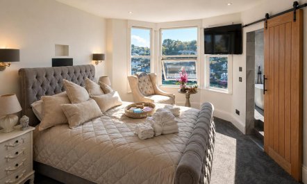 4 Bed in Looe 3