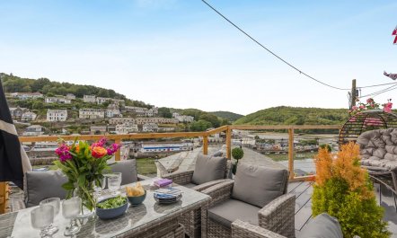 4 Bed in Looe 1