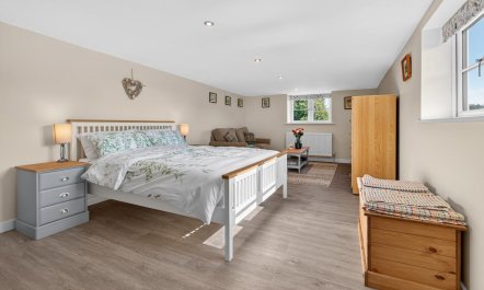 1 Bed in Churcham 5