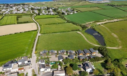 4 Bed in Padstow 1
