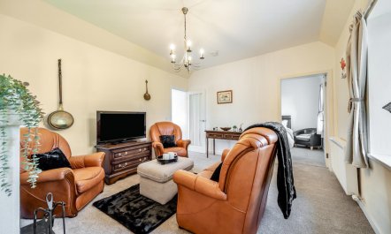 2 Bed in Port William 3
