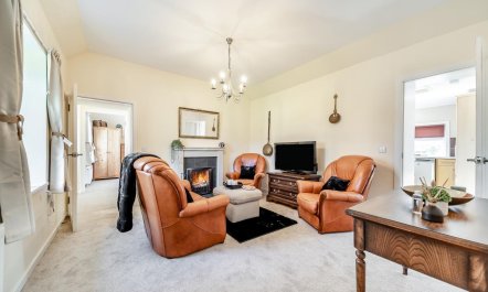 2 Bed in Port William 2