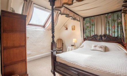 1 Bed in Castleton 8