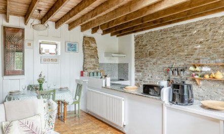 2 Bed in Langton Herring 2