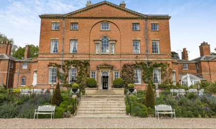 17 Bed in Southwell