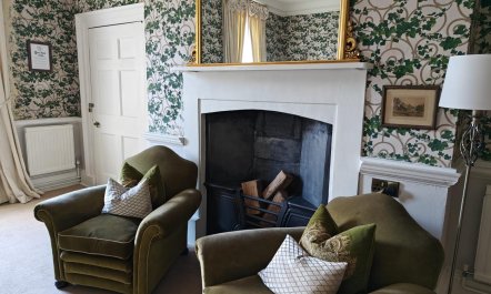 17 Bed in Southwell 1