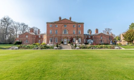 17 Bed in Southwell