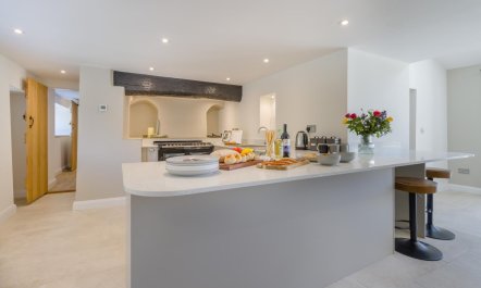 5 Bed in Llandegla 7