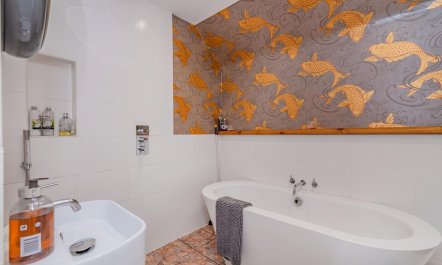 2 Bed in Westfield 8